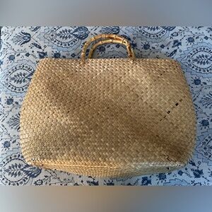 Lands End XL natural straw bag with bamboo/wooden handles 23” wide X 14” long